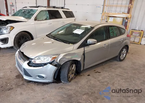 2013 Ford Focus Se z USA, uszkodzony, nr VIN 1FADP3K25DL351395